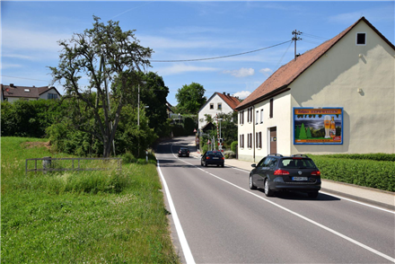 Brunnenstr. 9/quer am Giebel  (Hohenstadt), 74206, Hohenstadt