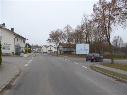 Moosfürther Str. gg. / Grabenweg (nähe Festplatz), 94522, 