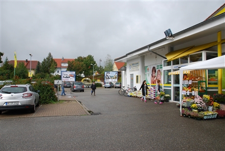 Dr.-Kurz-Str. - Großparkplatz, 92318, Holzheim